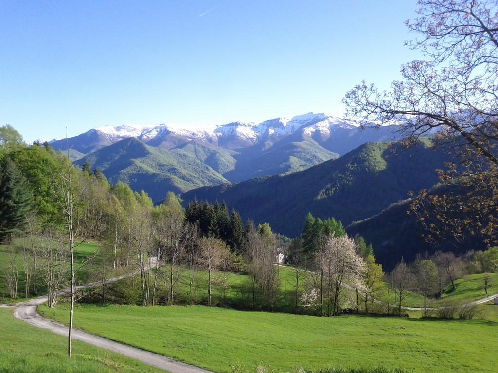 San Damiano Macra Locanda Il Campo Della Quercia מראה חיצוני תמונה